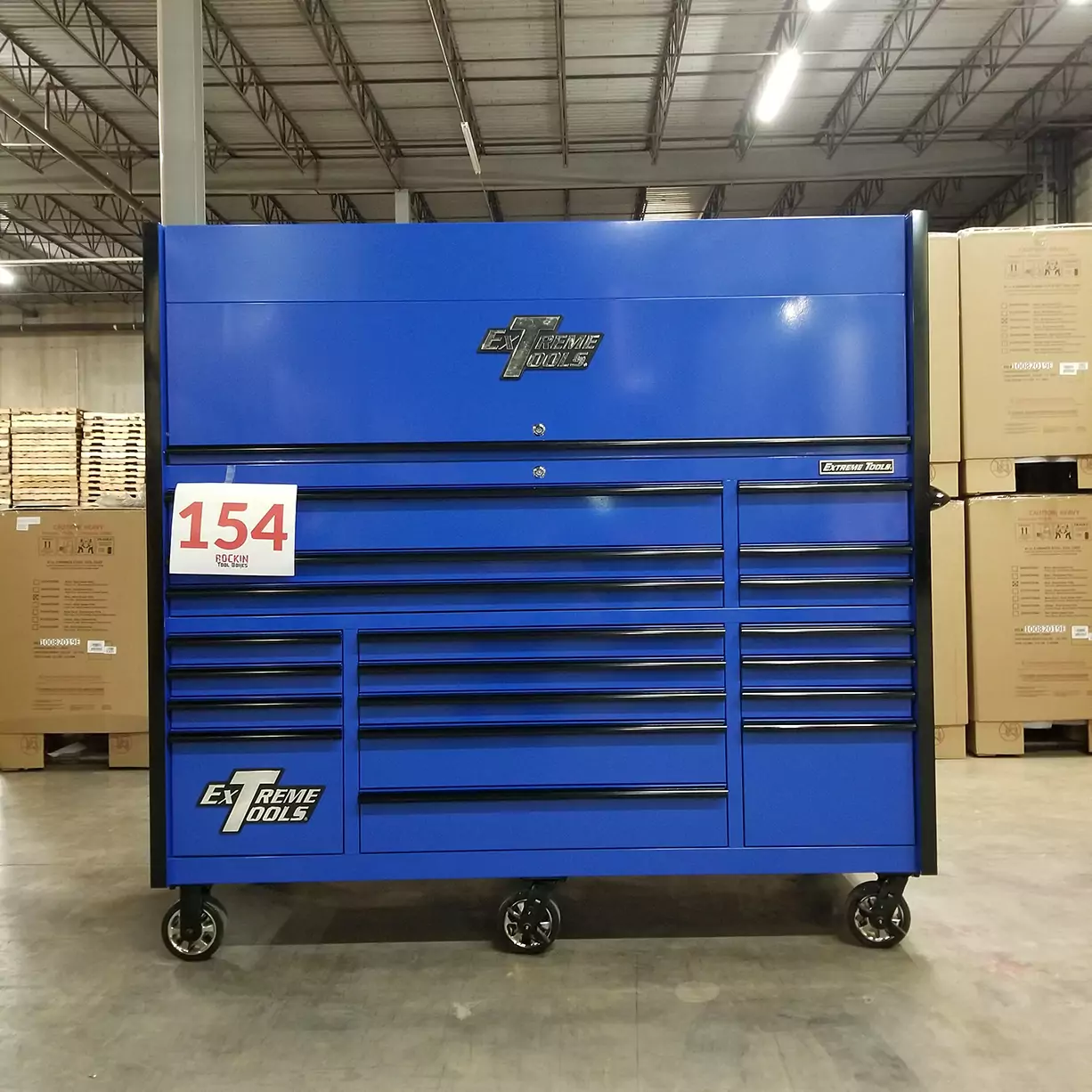 Extreme Tools 72 inch roller cabinet with hutch