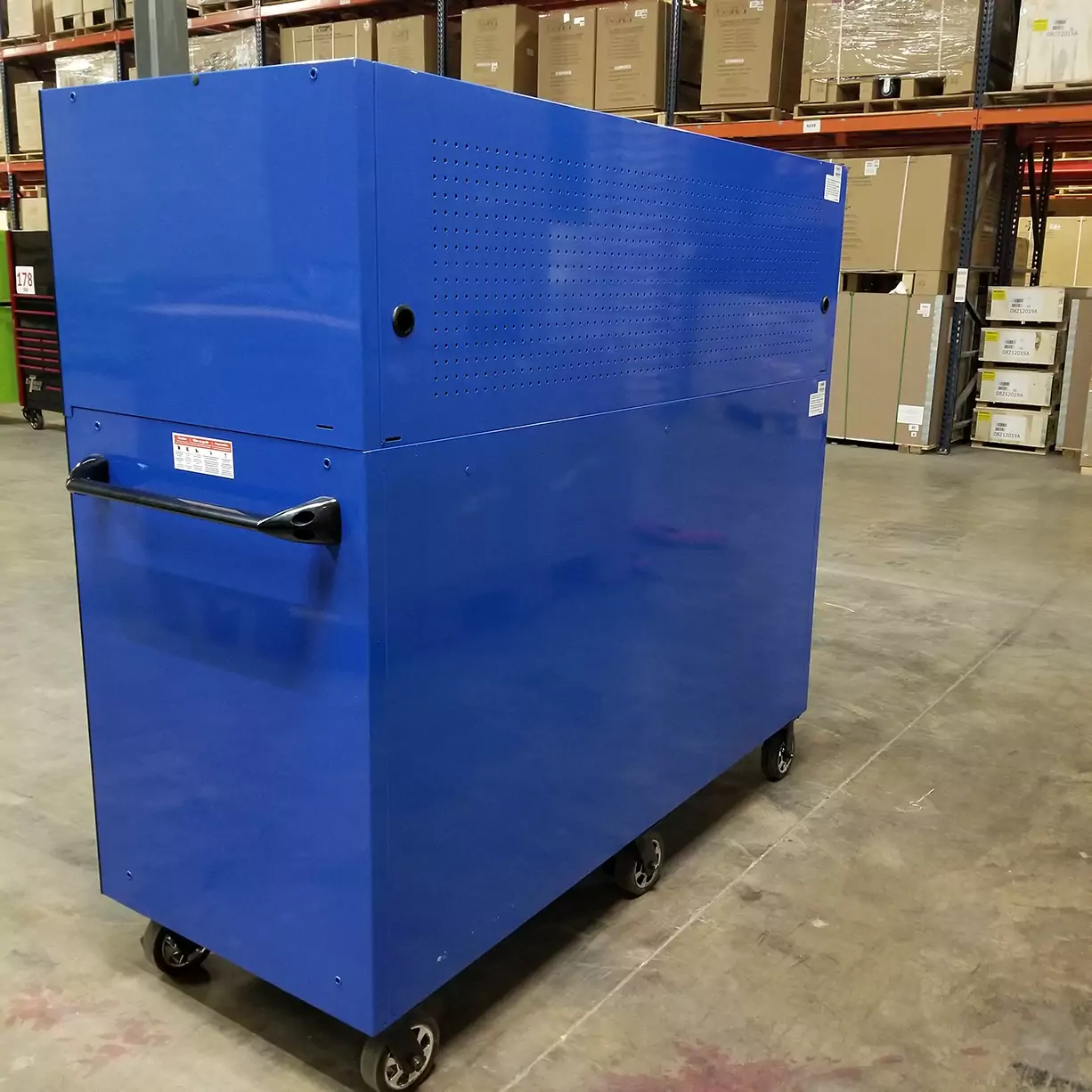 Extreme Tools 72 inch roller cabinet with hutch